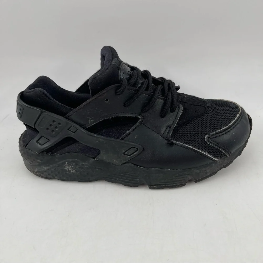 Nike Unisex Kids Huarache-Size 13 C -Black Leather Lace-Up Athletic Shoes